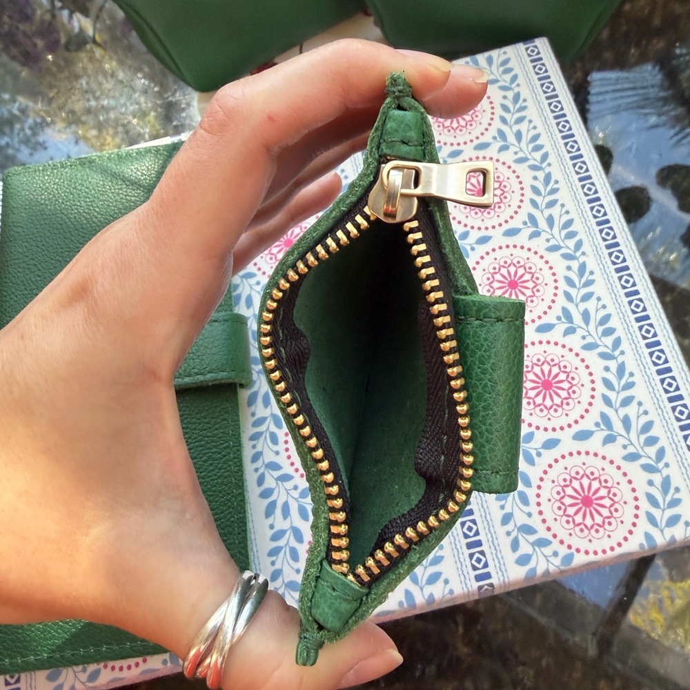 Portland Leather Bacalar Bundle 💚🟢 - Picture 4 of 12